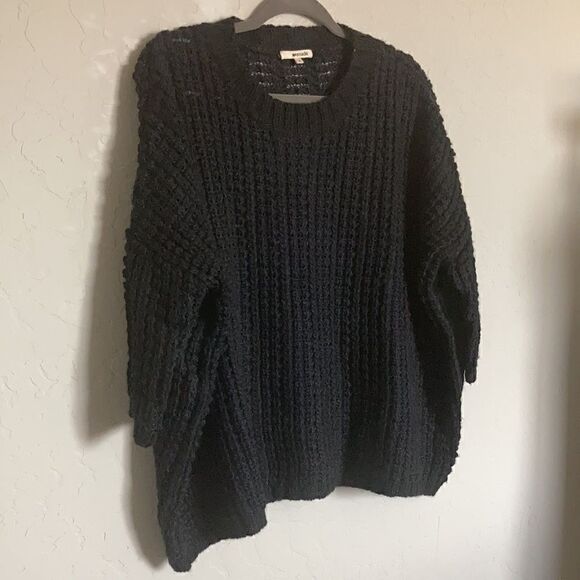 LA Made black sweater  - Picture 3 of 8